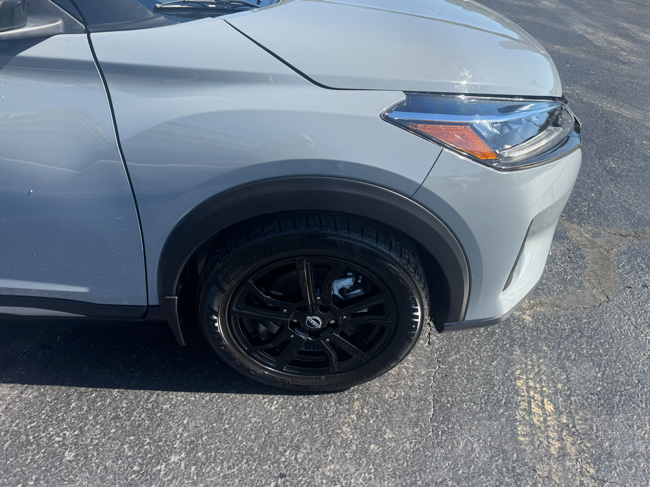 Nissan Kicks SR FWD 2023 Nissan Kicks SR FWD 2023