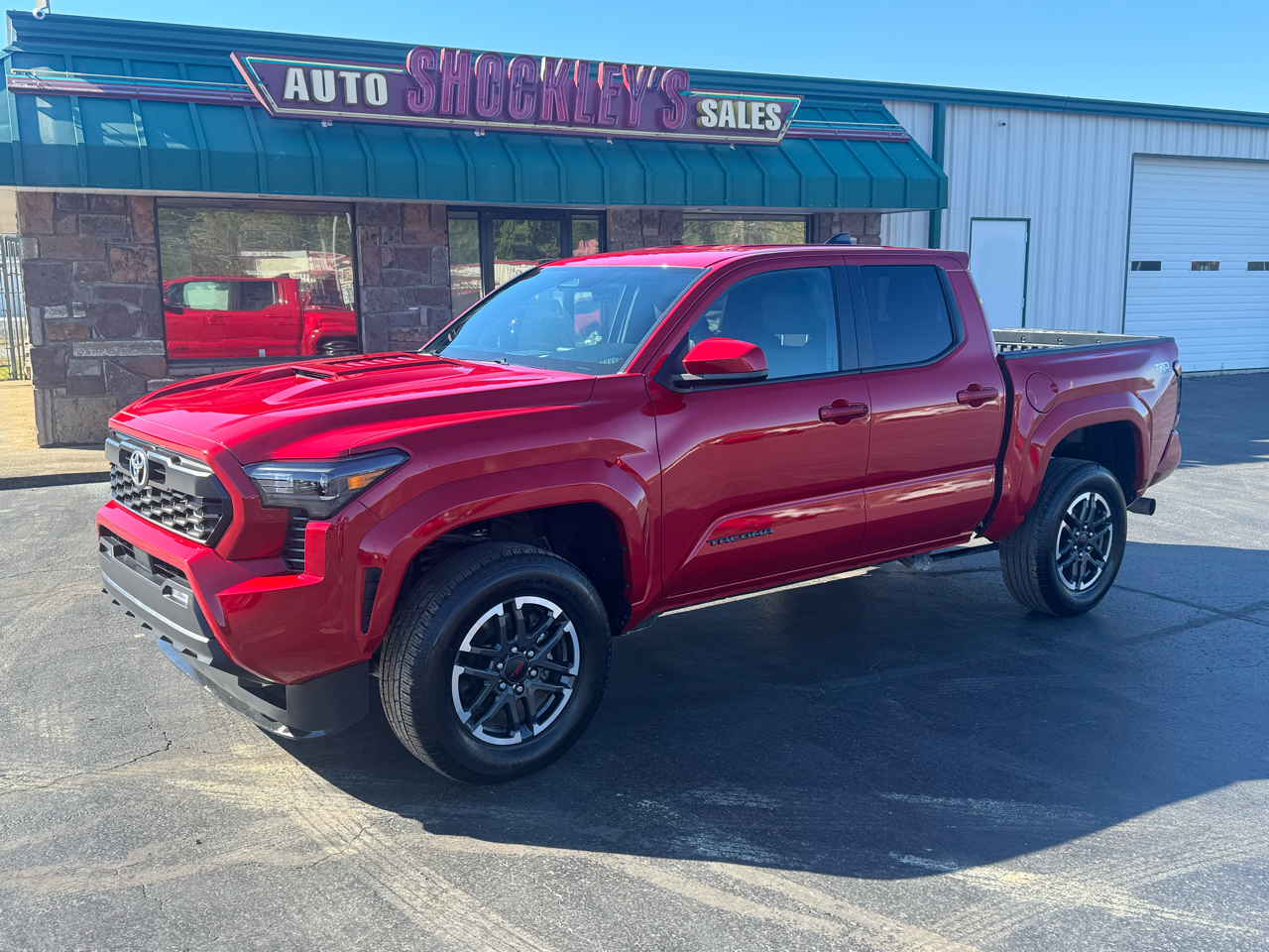 2025 Toyota Tacoma 4WD TRD Off Road Double Cab 5' Bed AT (Natl)