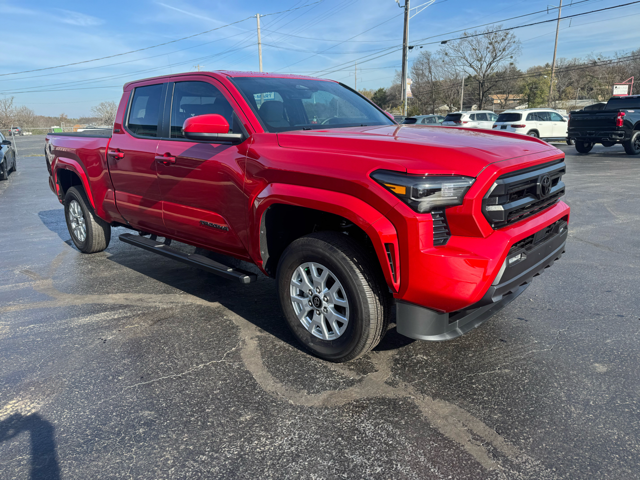 Toyota Tacoma 4WD SR5 Double Cab 6' Bed AT (Natl) 2025