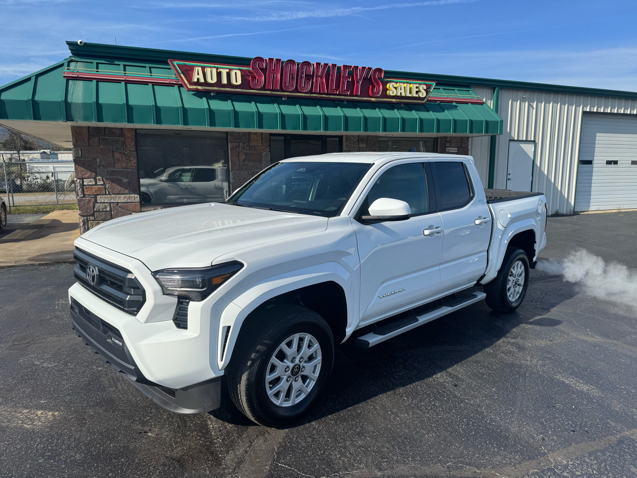 2025 Toyota Tacoma 4WD SR5 Double Cab 5' Bed AT (Natl)