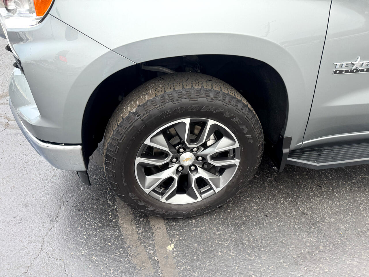 Chevrolet Silverado 1500 4WD Crew Cab 147" LT w/1LT 2024