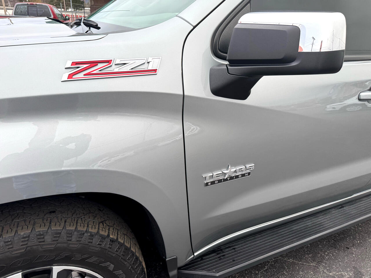 Chevrolet Silverado 1500 4WD Crew Cab 147" LT w/1LT 2024