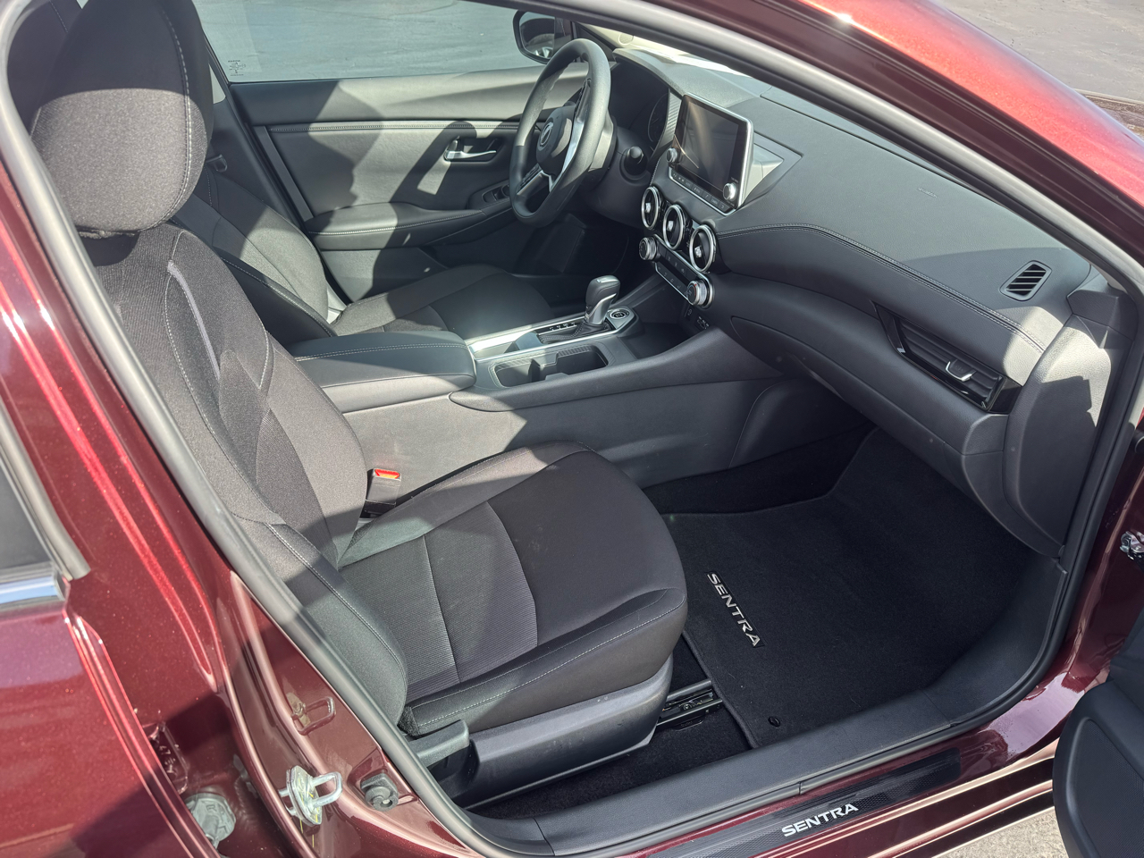 Nissan Sentra SV CVT 2025