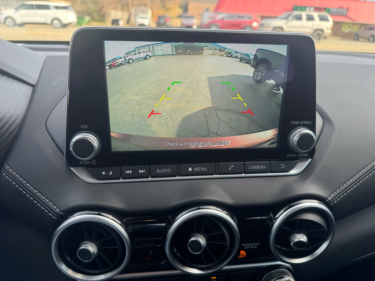 Nissan Sentra SV CVT 2025