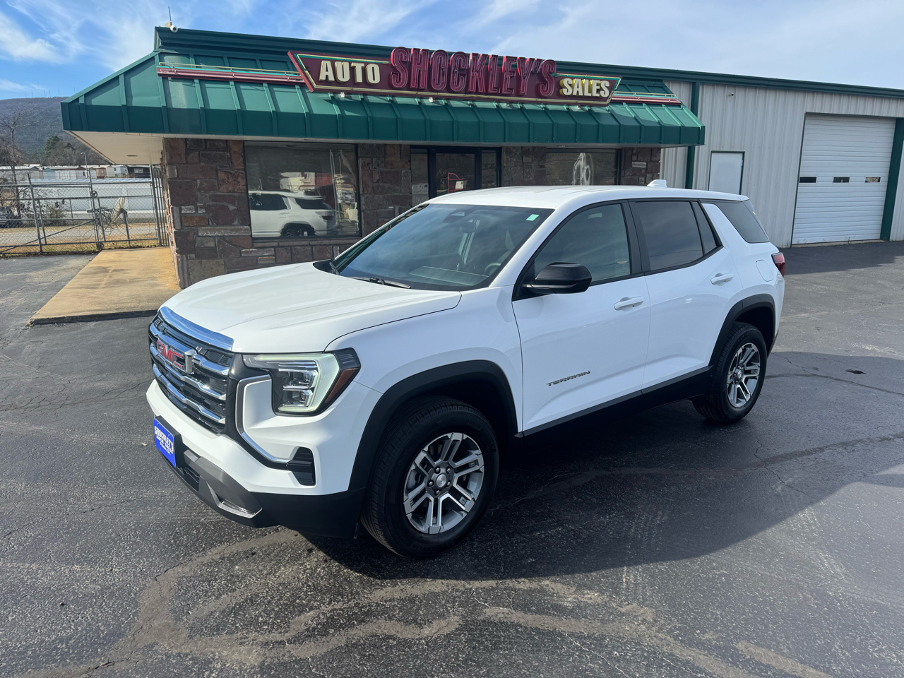 GMC Terrain FWD 4dr Elevation 2025