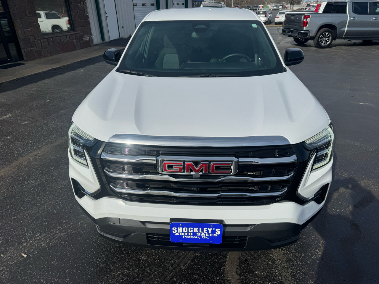 GMC Terrain FWD 4dr Elevation 2025