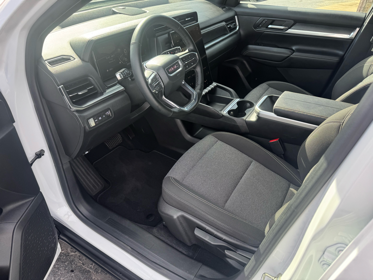 GMC Terrain FWD 4dr Elevation 2025