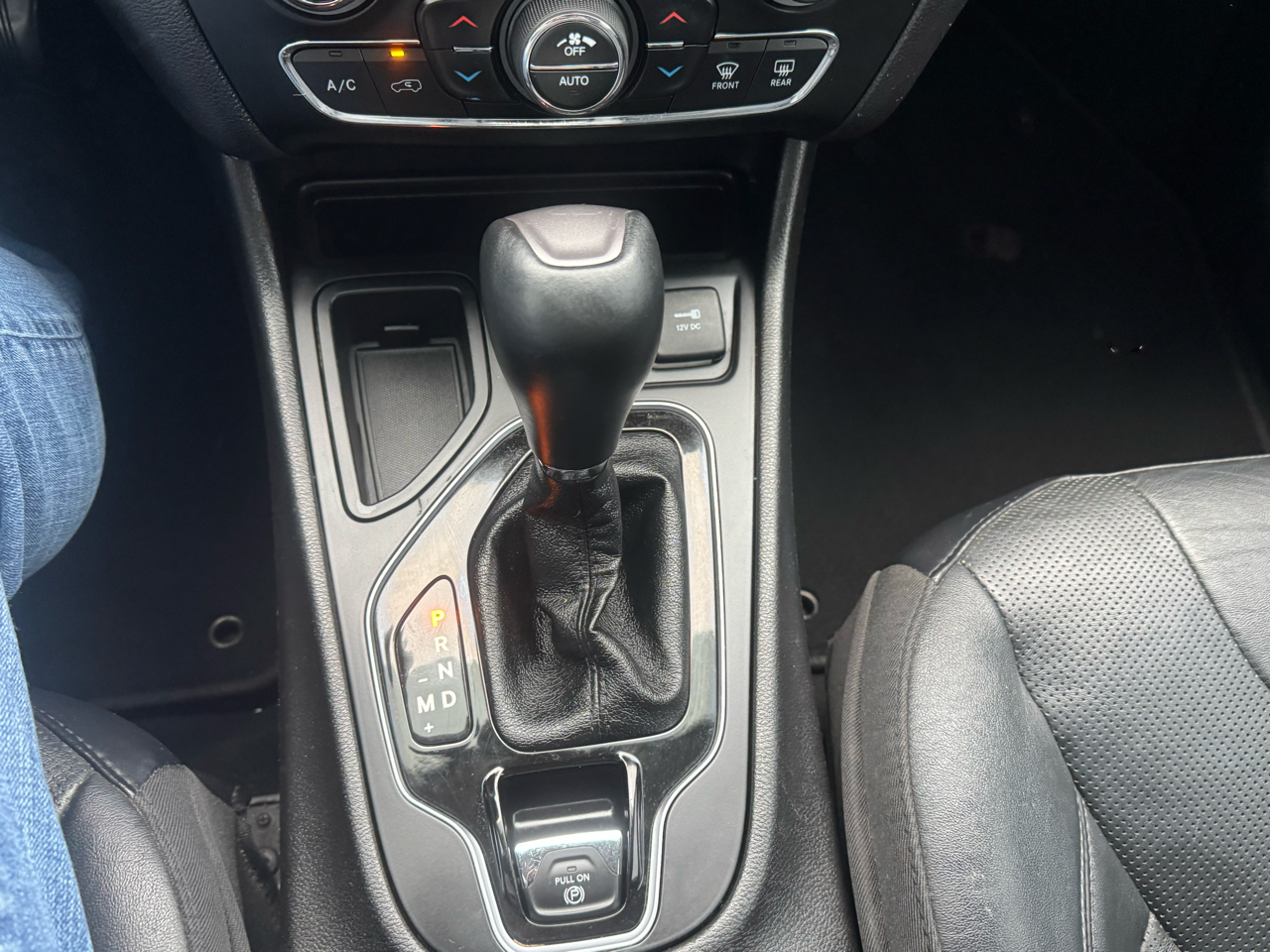 Jeep Cherokee Limited FWD 2019