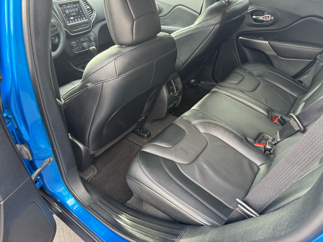 Jeep Cherokee Latitude Lux FWD 2022