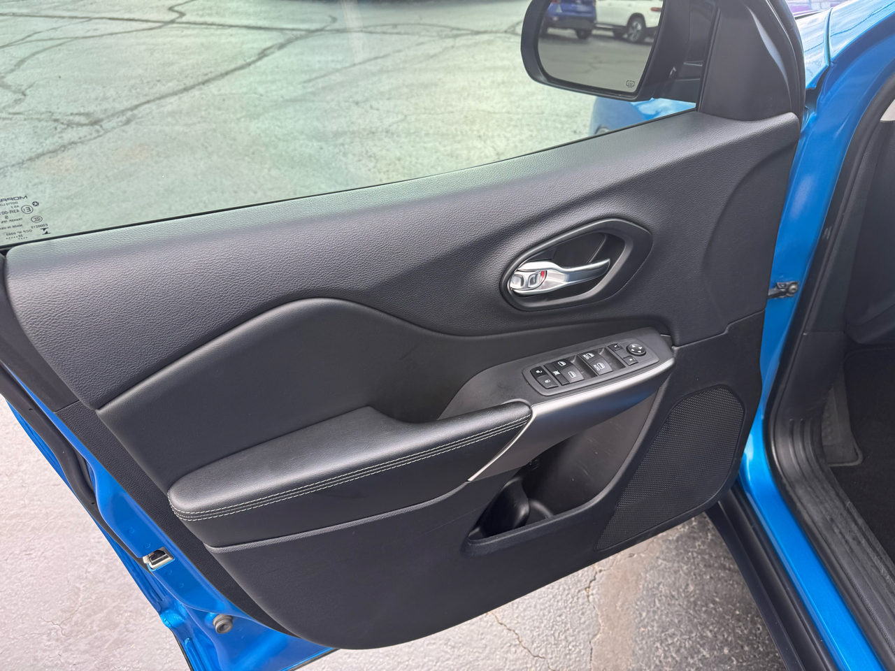 Jeep Cherokee Latitude Lux FWD 2022