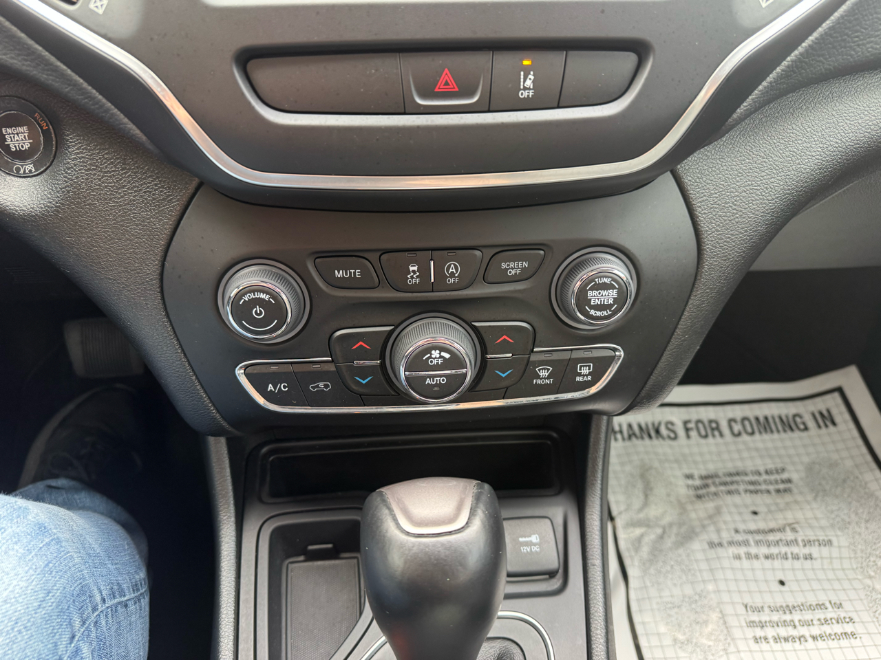 Jeep Cherokee Latitude Lux FWD 2022