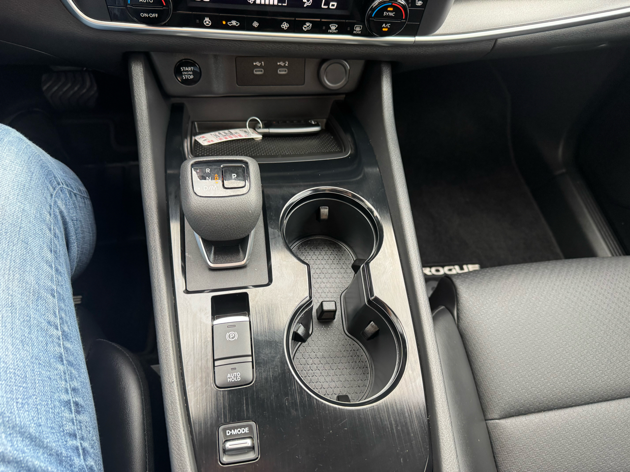 Nissan Rogue FWD SV 2025