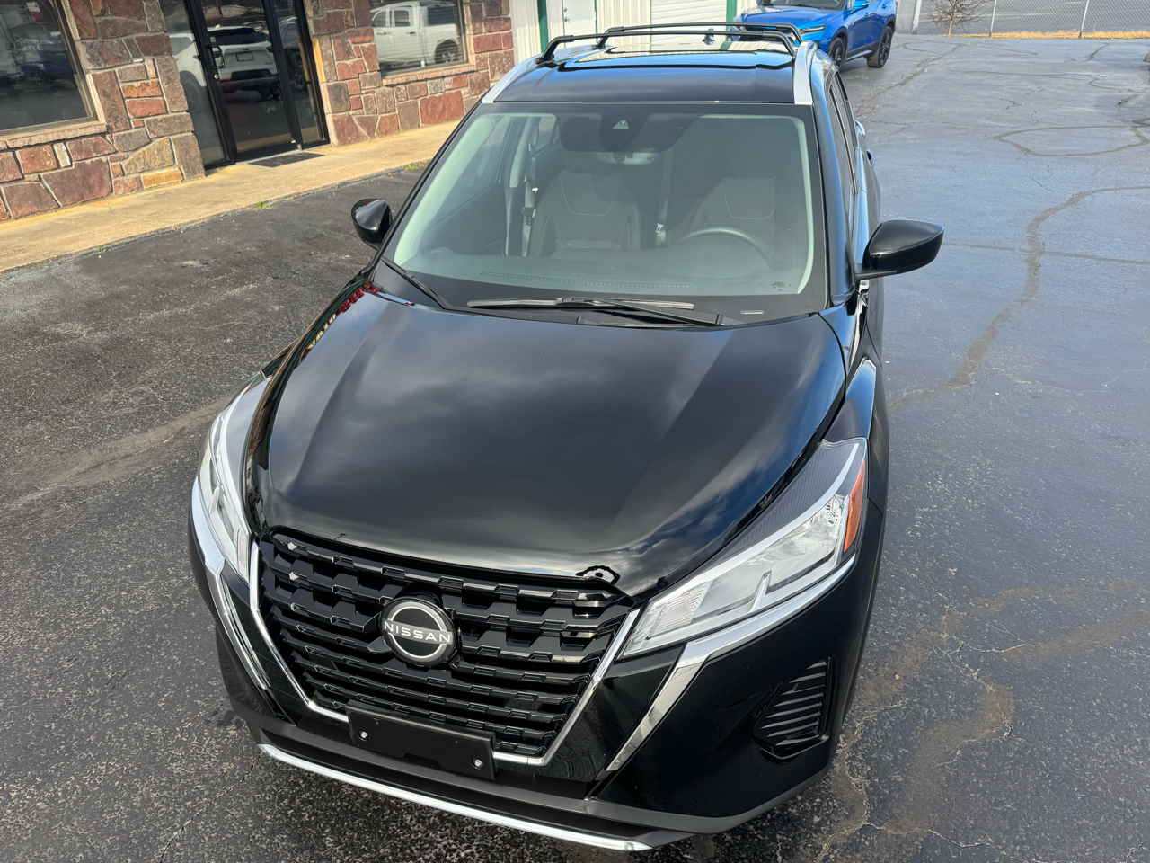 Nissan Kicks SV FWD 2024