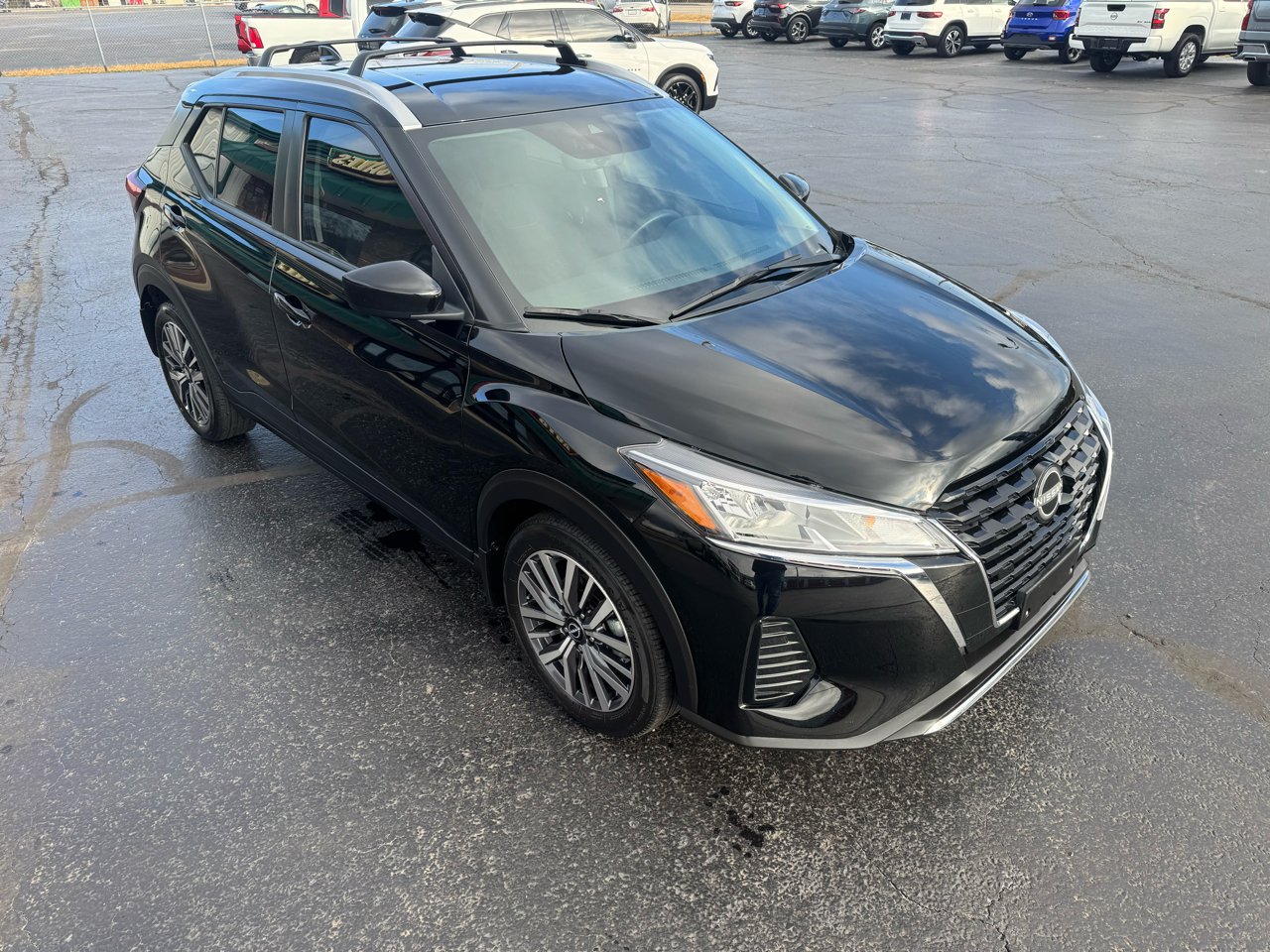 Nissan Kicks SV FWD 2024