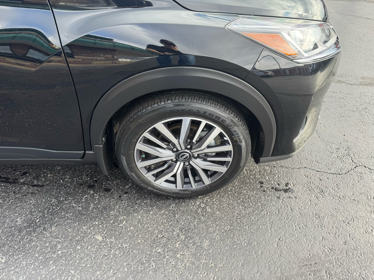 Nissan Kicks SV FWD 2024