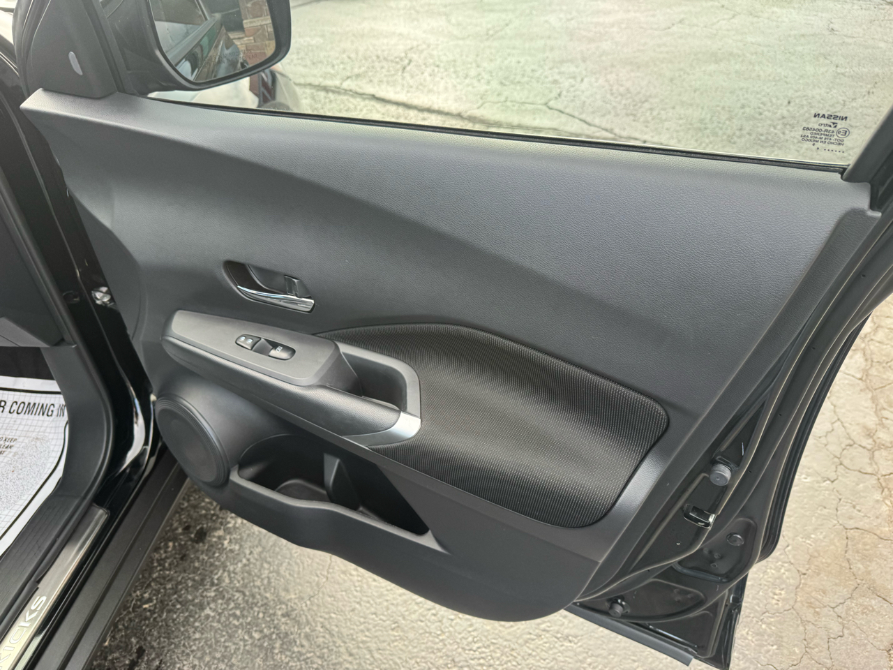 Nissan Kicks SV FWD 2024