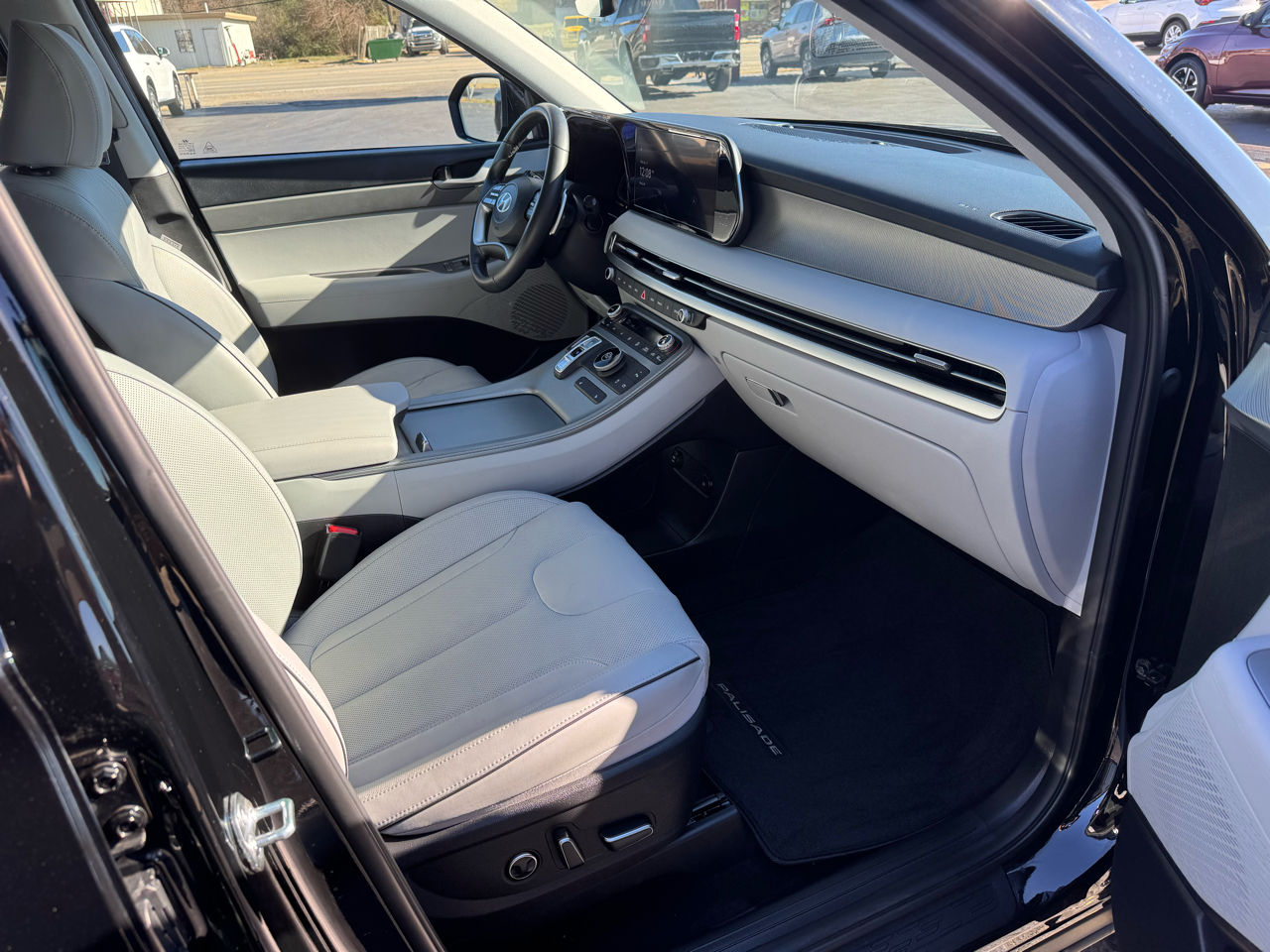 Hyundai Palisade SEL FWD 2025