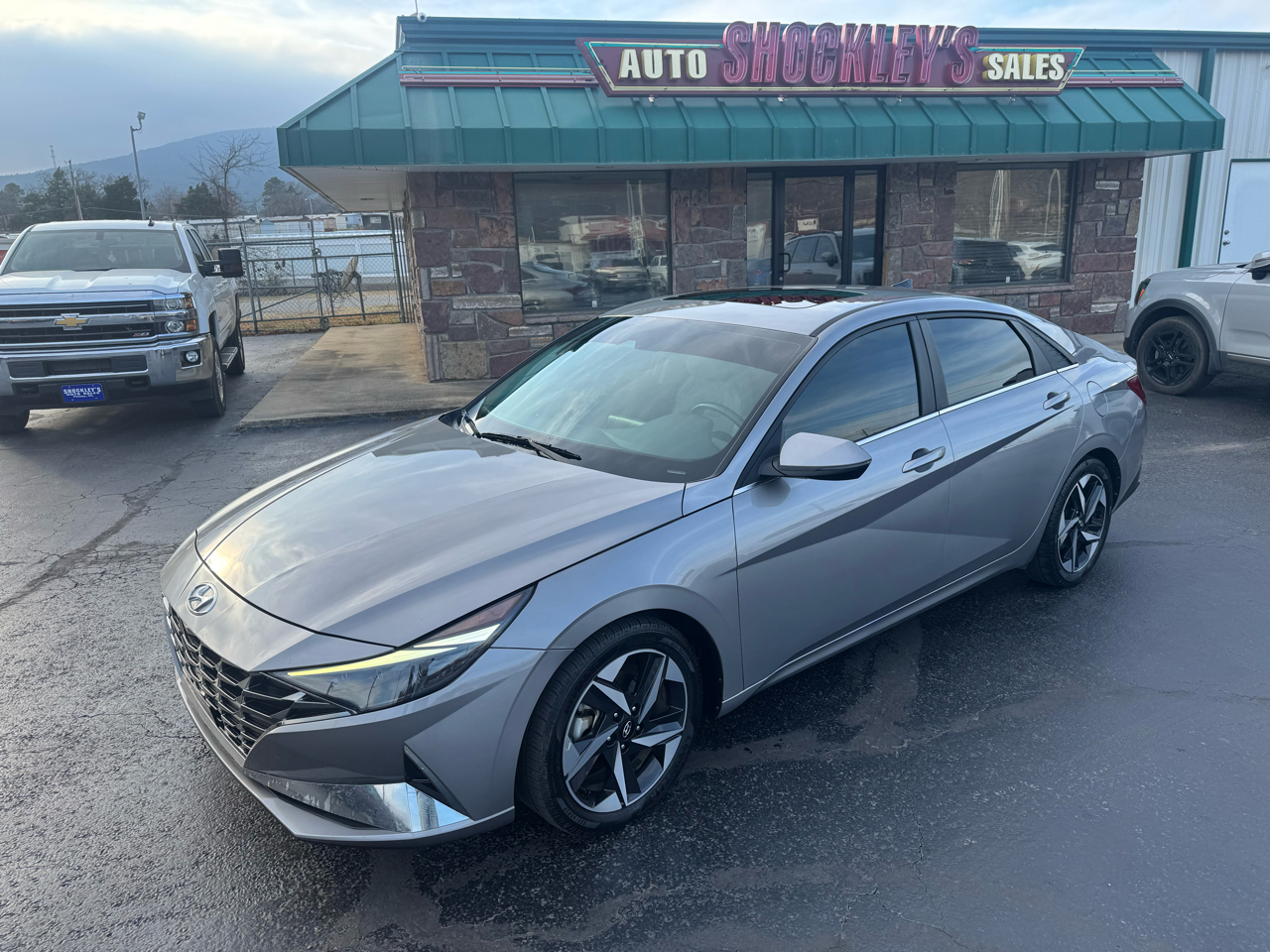 2021 Hyundai Elantra Limited IVT *Ltd Avail*