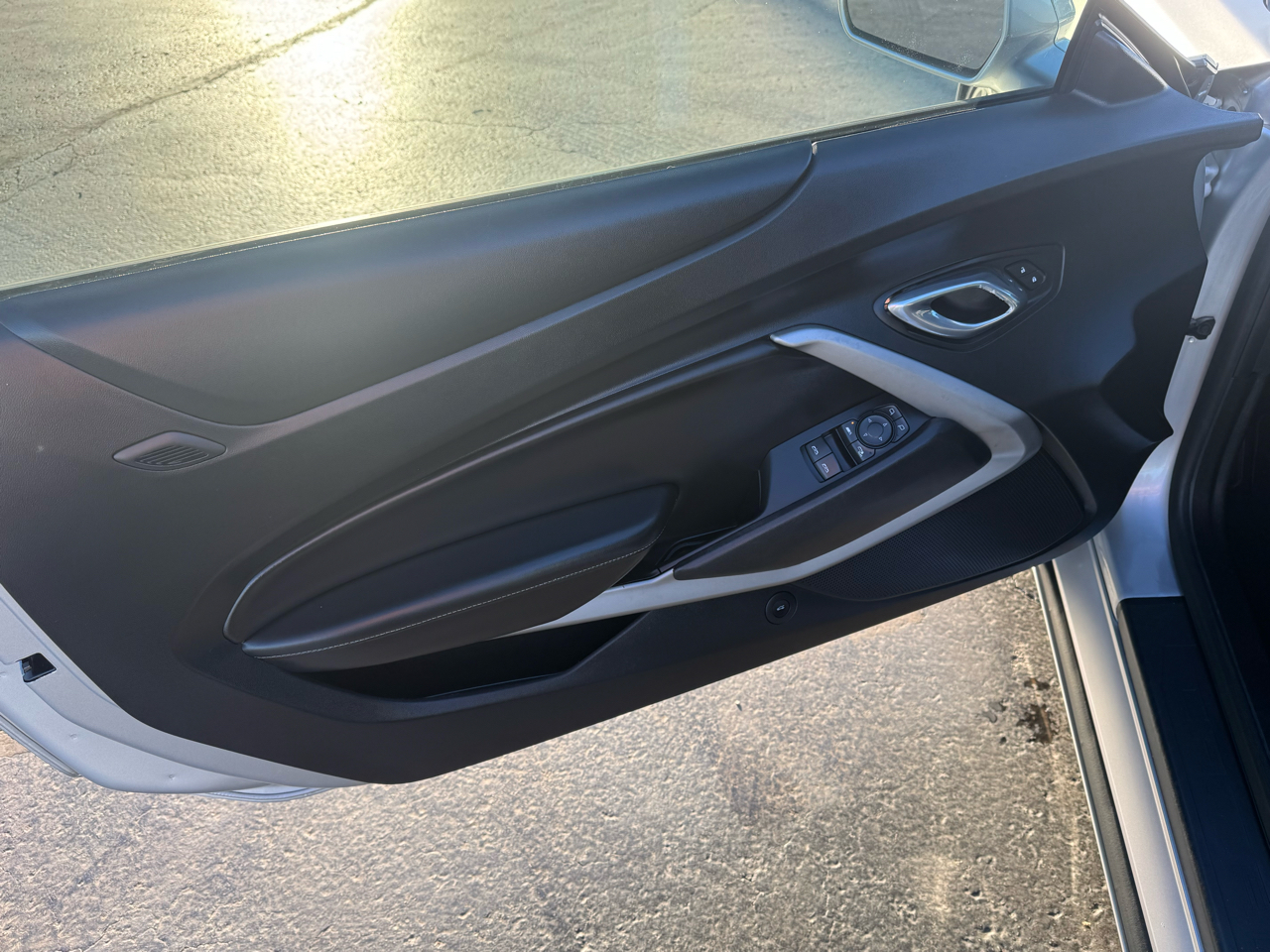 Chevrolet Camaro 2dr Conv 1LT 2017