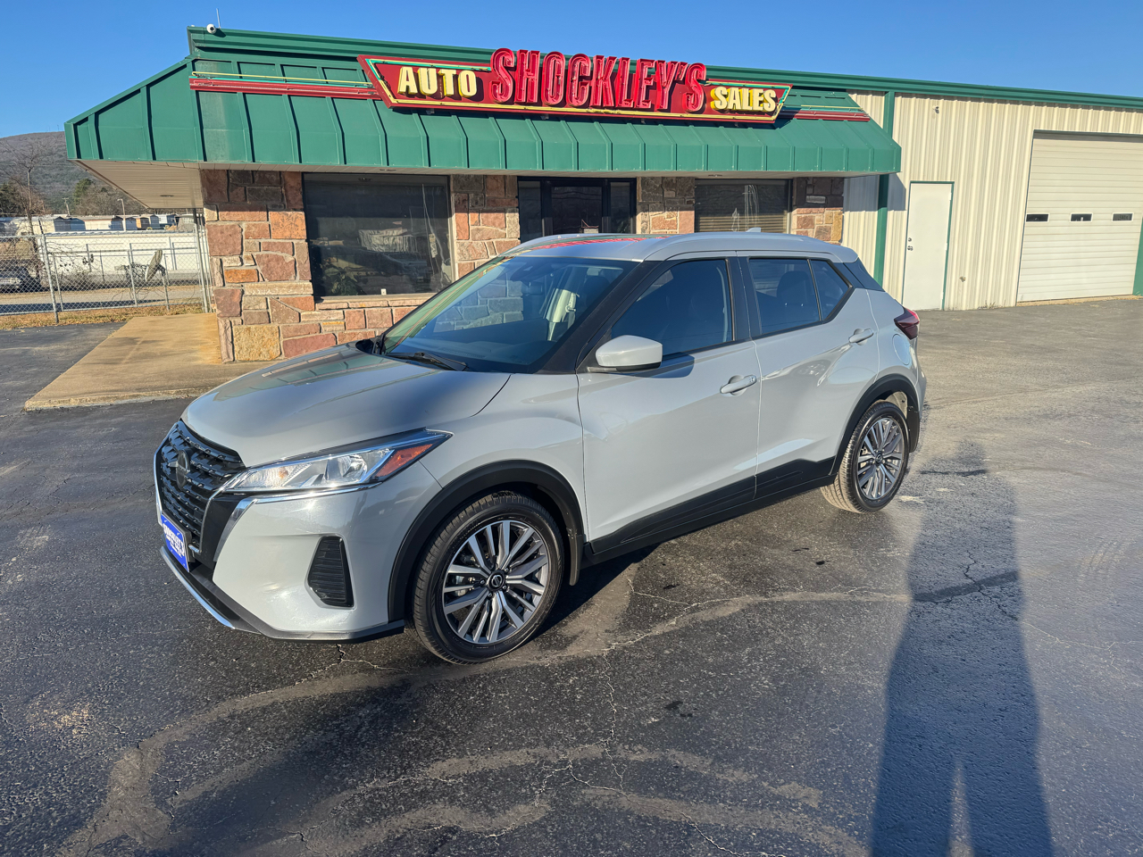 2021 Nissan Kicks SV FWD