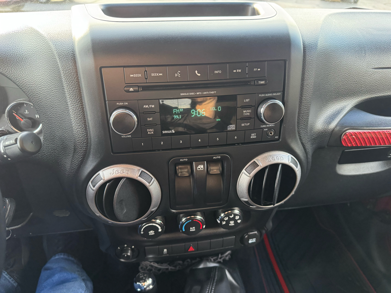 Jeep Wrangler 4WD 2dr Sport 2013