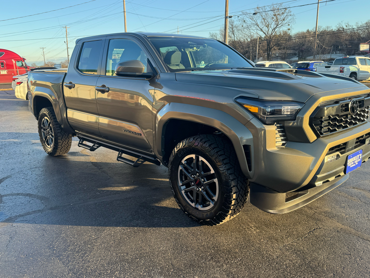 Toyota Tacoma 4WD TRD Sport Double Cab 5' Bed AT (Natl) 2025