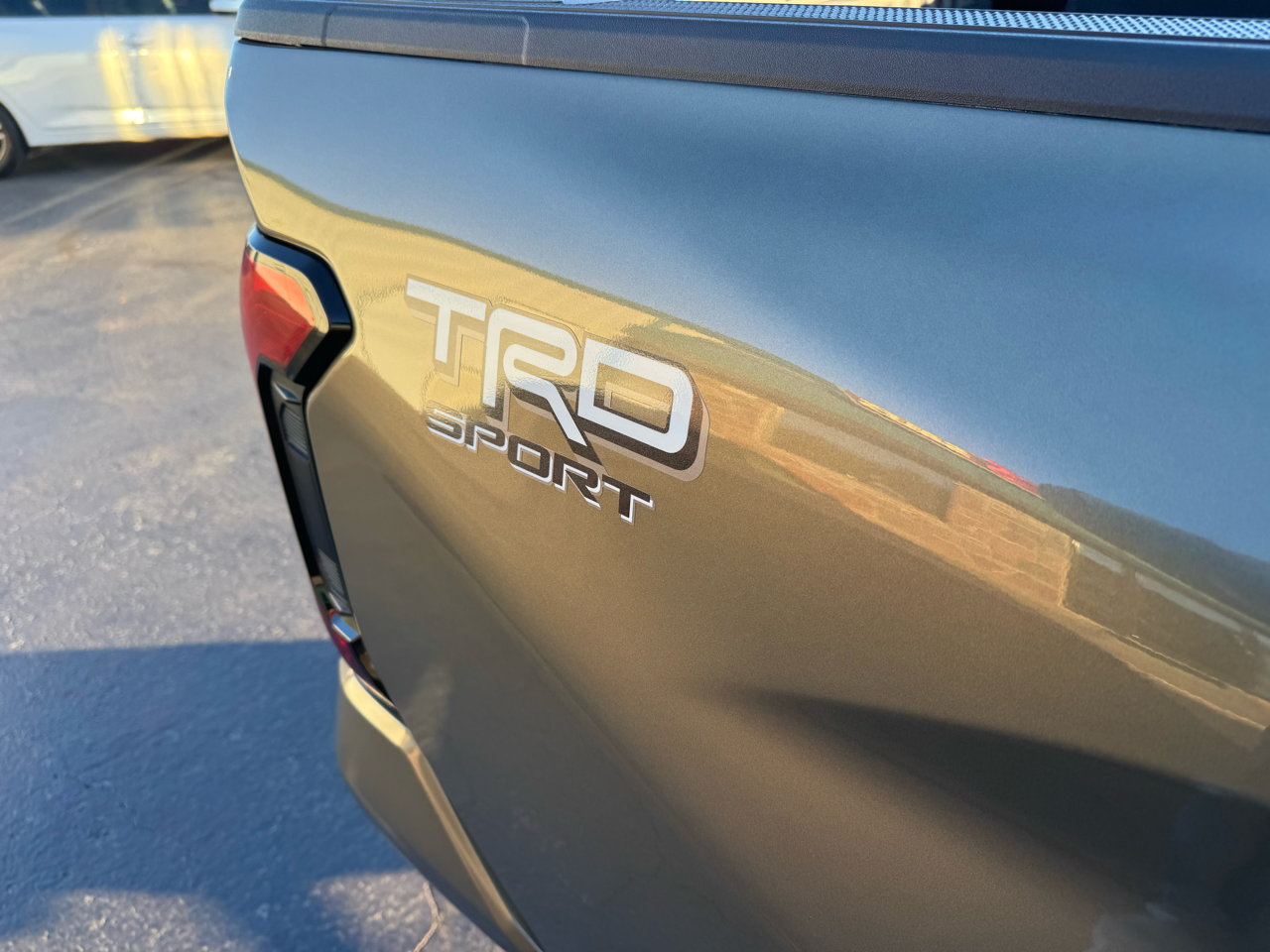 Toyota Tacoma 4WD TRD Sport Double Cab 5' Bed AT (Natl) 2025