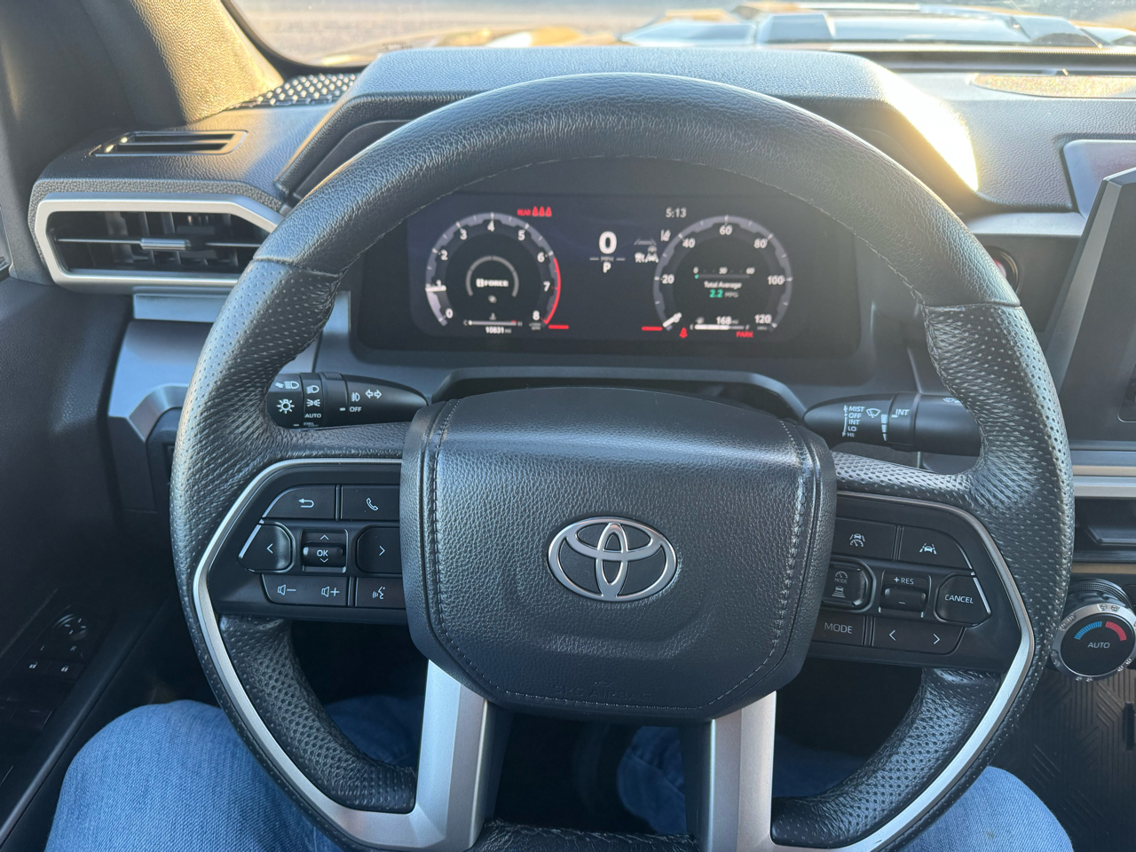 Toyota Tacoma 4WD TRD Sport Double Cab 5' Bed AT (Natl) 2025
