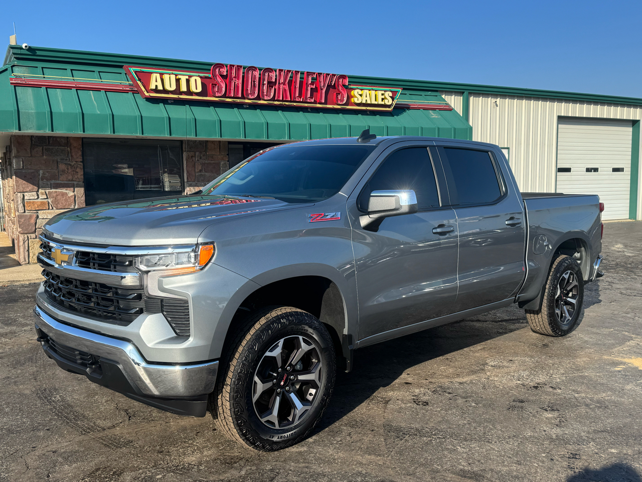 2025 Chevrolet Silverado 1500 4WD Crew Cab 147" LT w/1LT