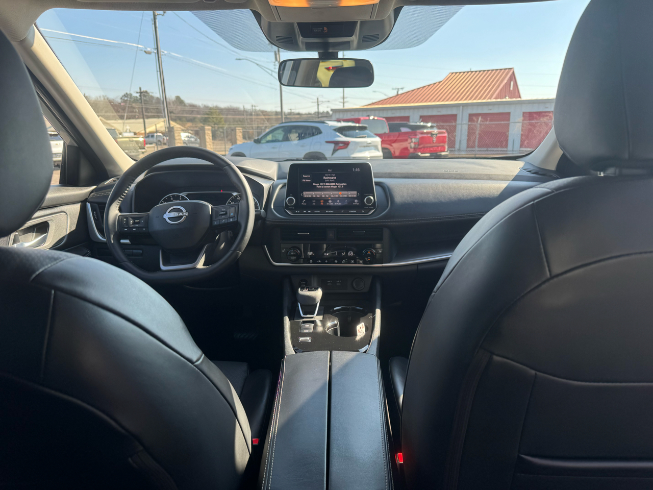 Nissan Rogue FWD SV 2025