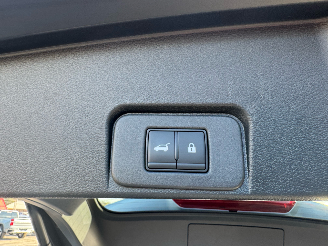 Nissan Rogue FWD SV 2025