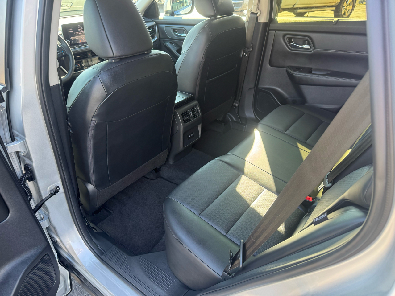 Nissan Rogue FWD SV 2025