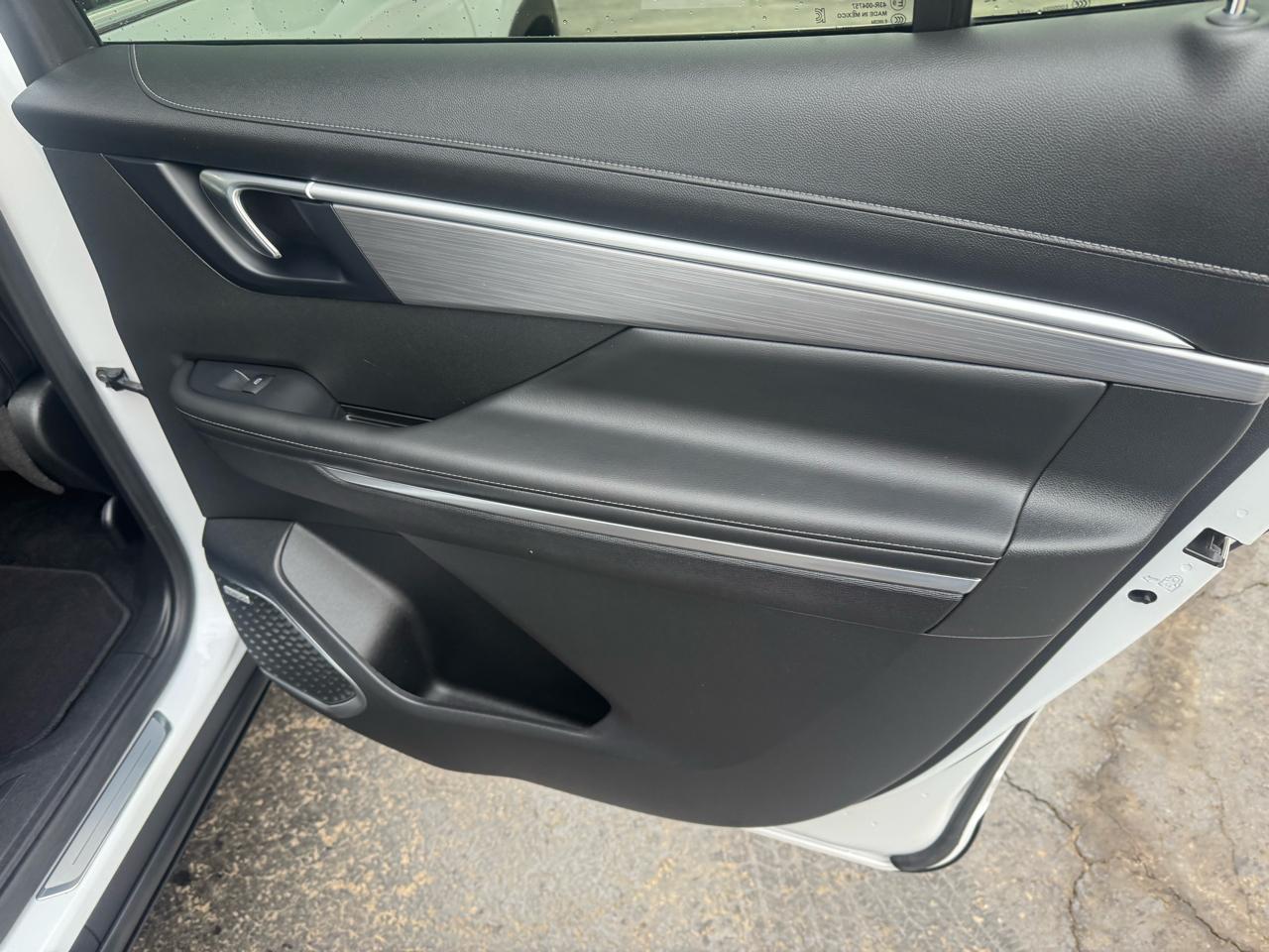 Buick Enclave 4dr Preferred 2025