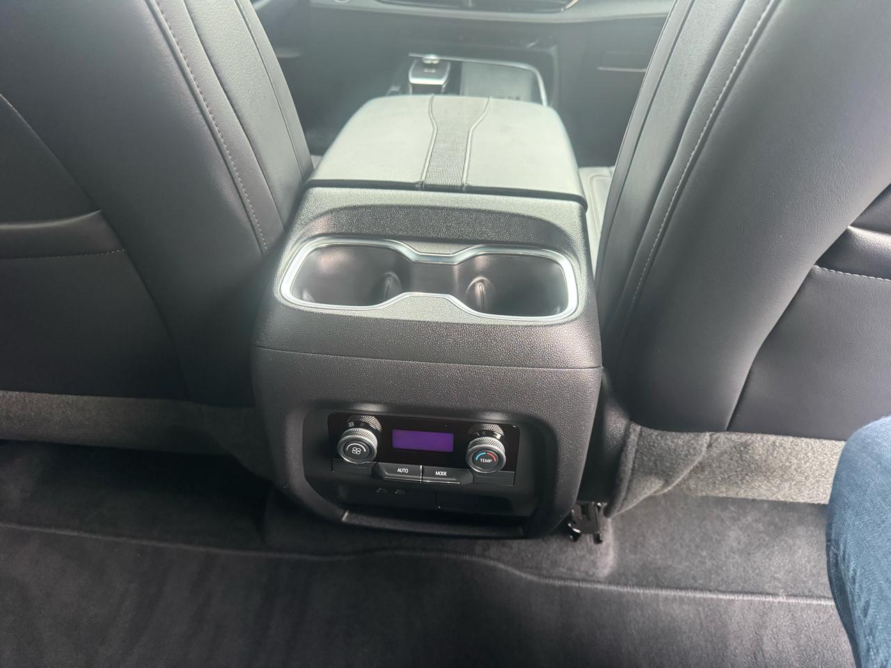 Buick Enclave 4dr Preferred 2025