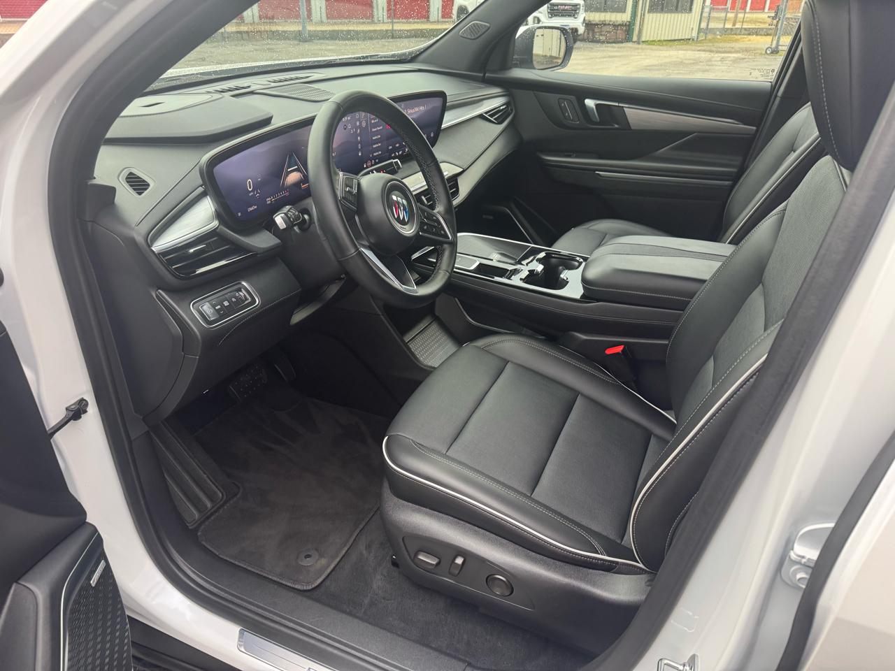 Buick Enclave 4dr Preferred 2025