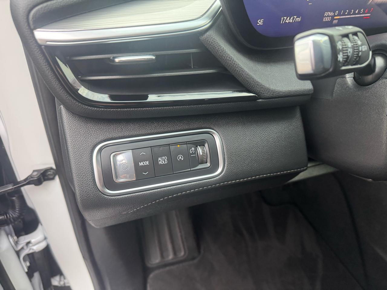 Buick Enclave 4dr Preferred 2025