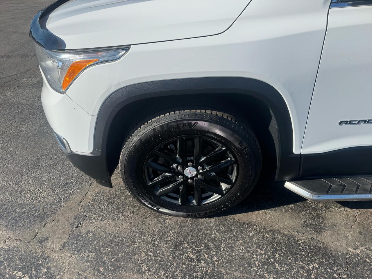 GMC Acadia FWD 4dr SLT w/SLT-1 2018