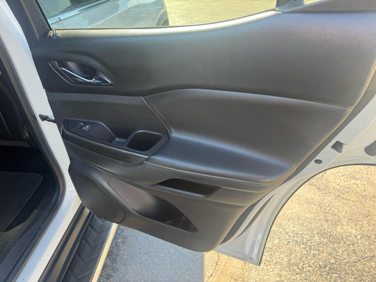 GMC Acadia FWD 4dr SLT w/SLT-1 2018