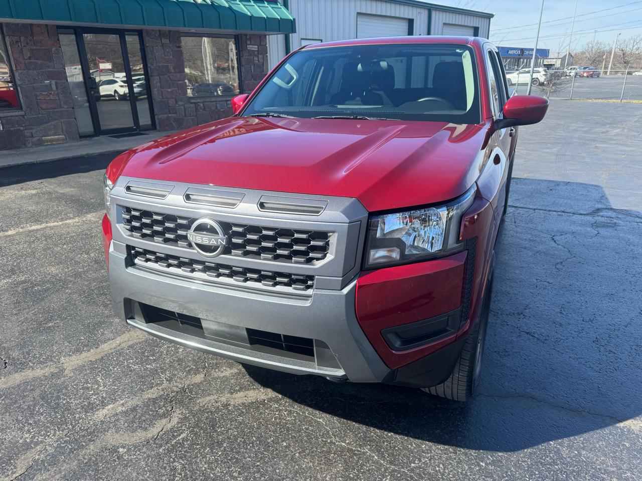 Nissan Frontier Crew Cab 4x4 SV 2025