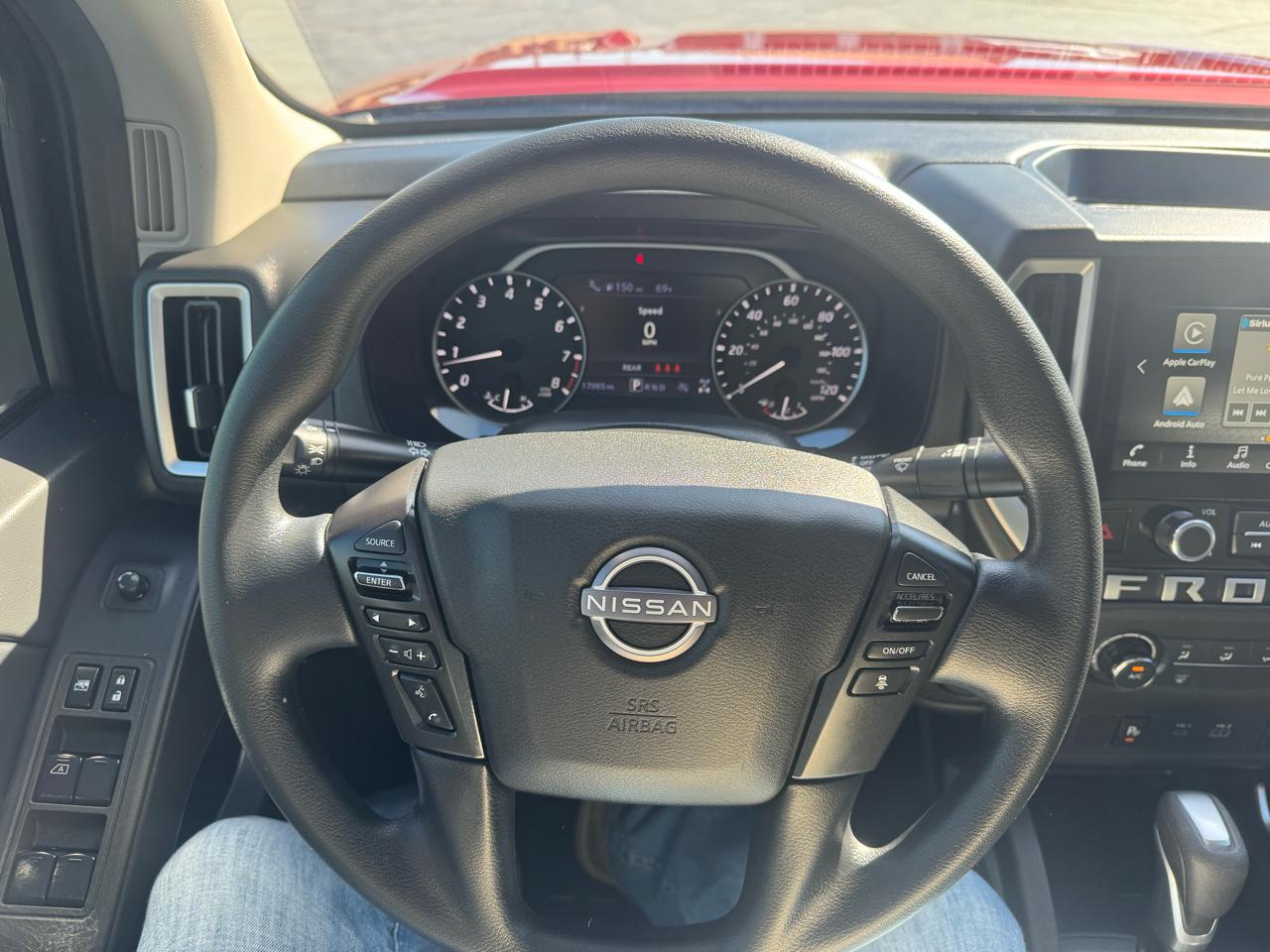 Nissan Frontier Crew Cab 4x4 SV 2025