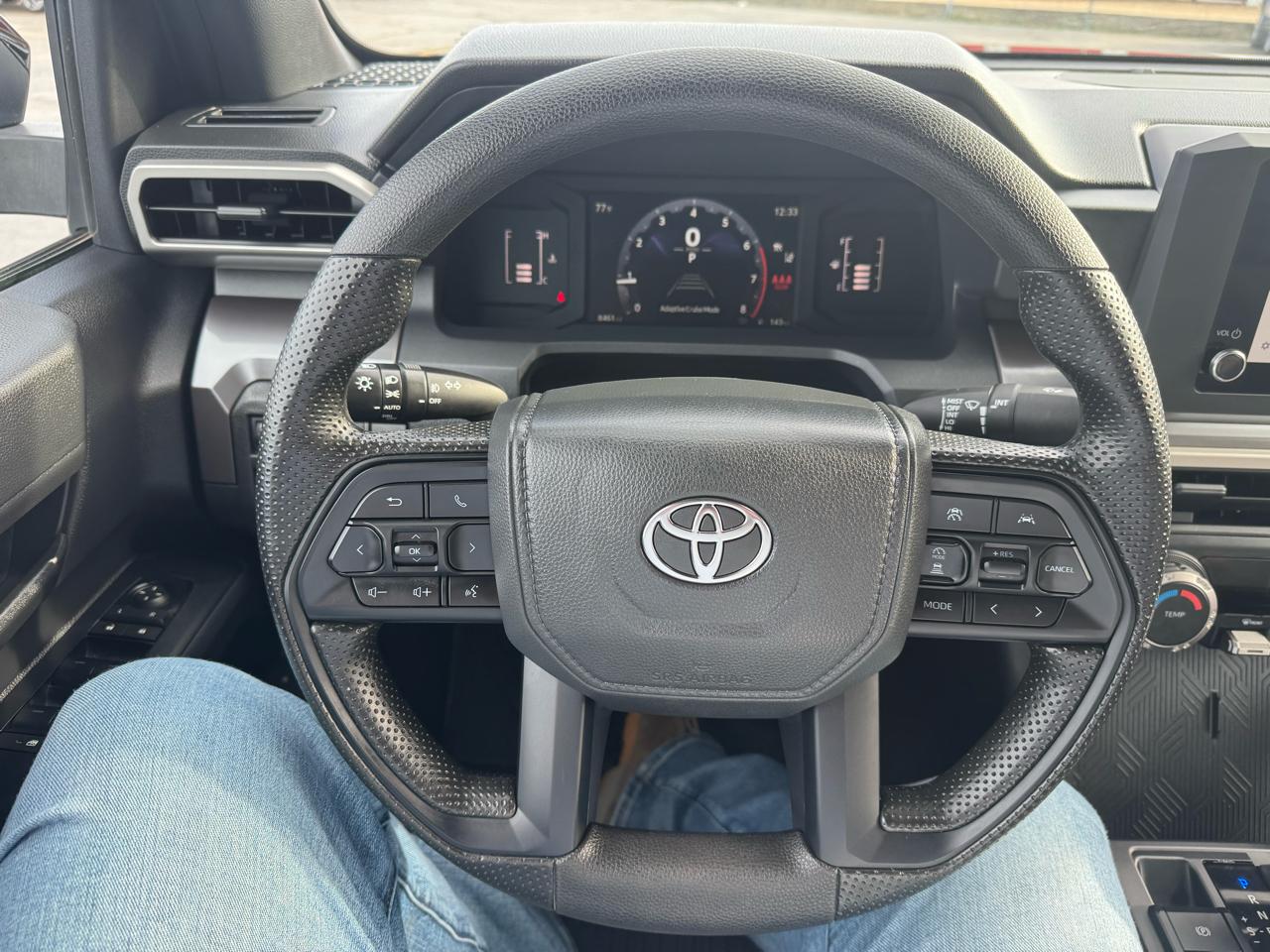 Toyota Tacoma 4WD TRD Off Road Double Cab 5' Bed MT (Natl) 2025