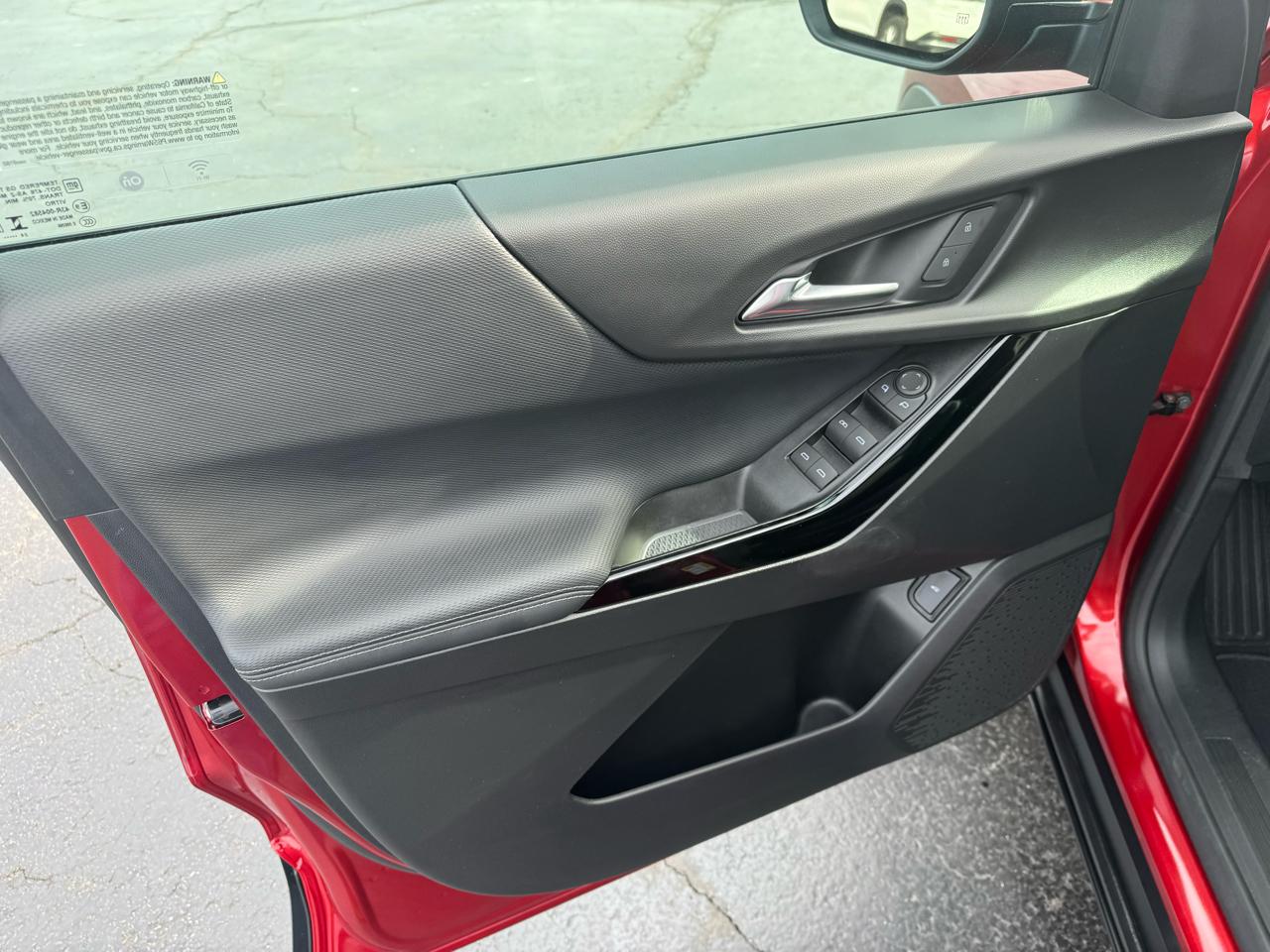 Chevrolet Equinox FWD 4dr LT w/1LT 2025