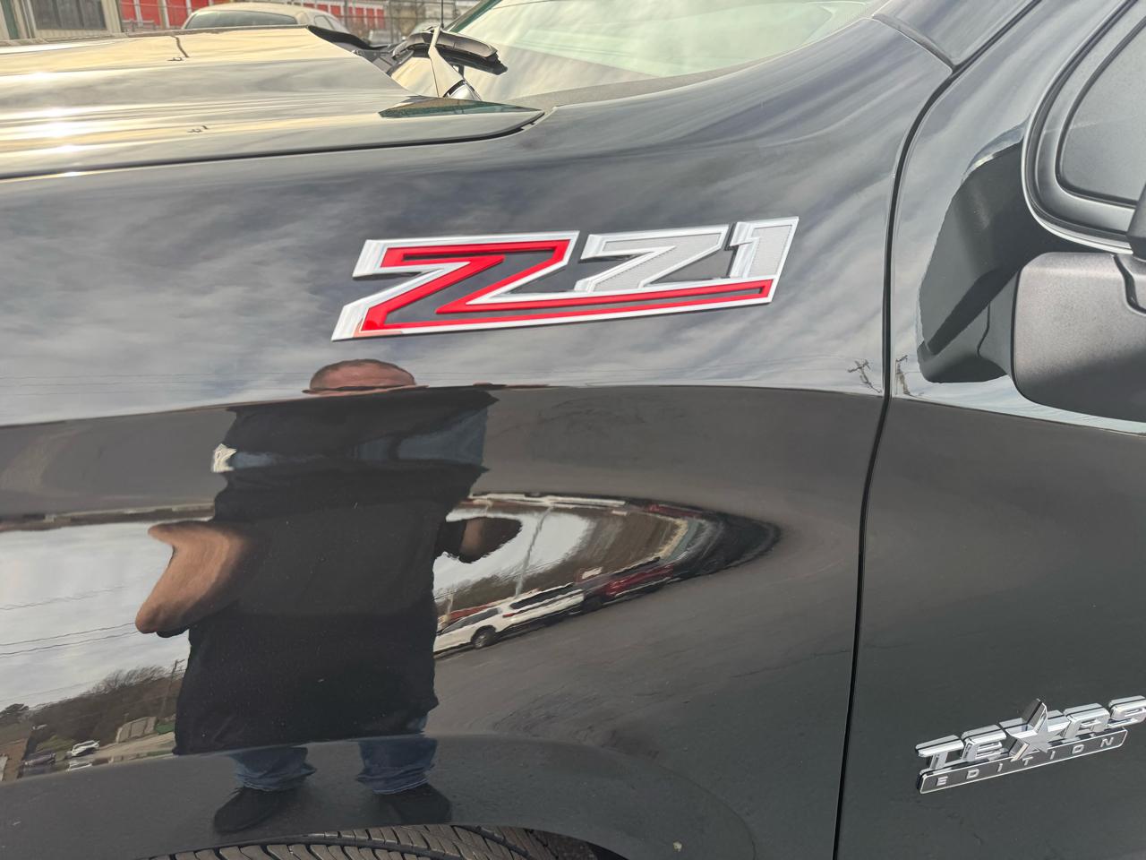 Chevrolet Silverado 1500 4WD Crew Cab 147" LT w/1LT 2025