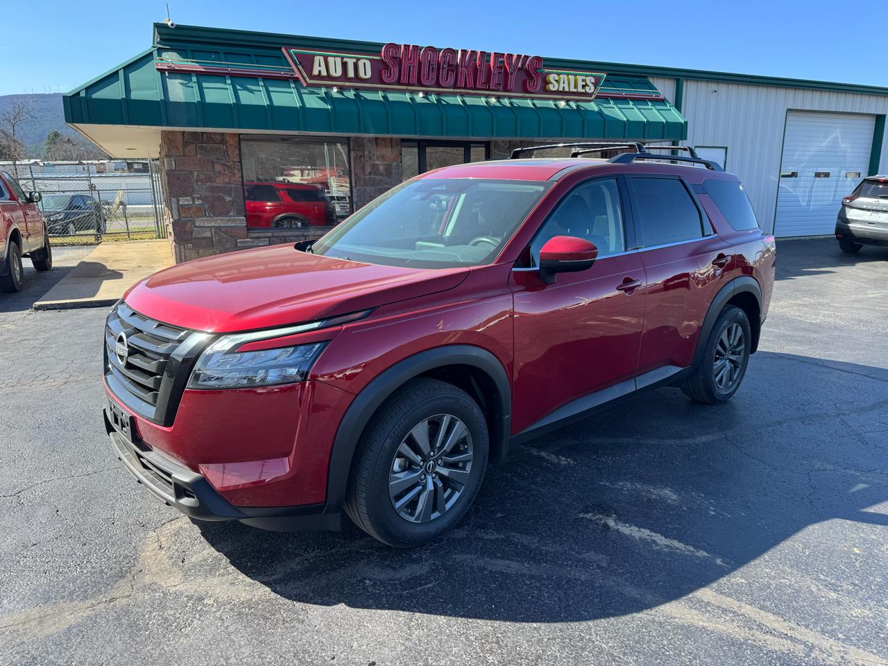 2023 Nissan Pathfinder SV 2WD