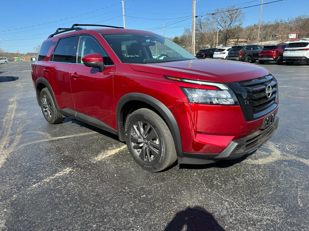Nissan Pathfinder SV 2WD 2023