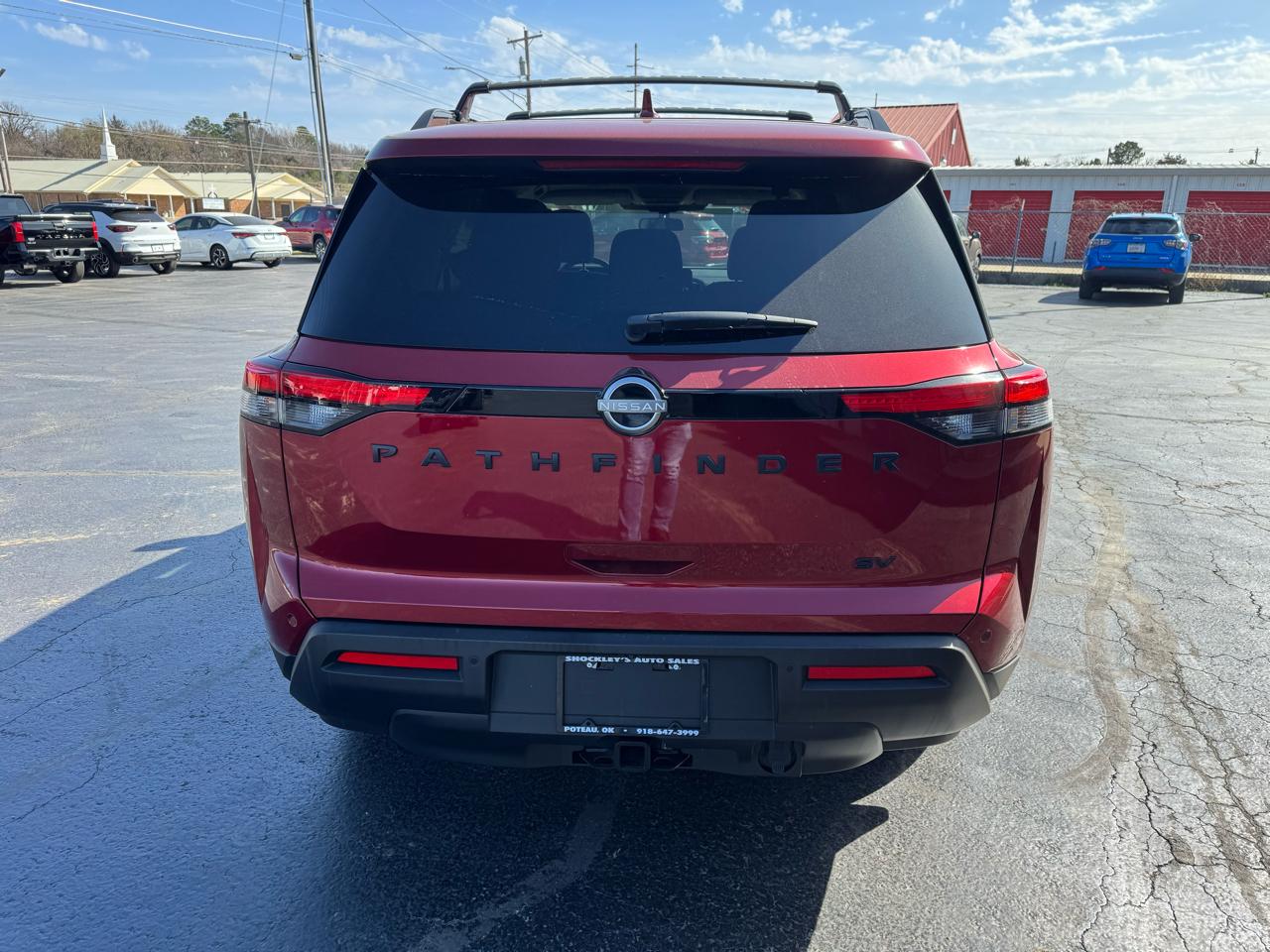 Nissan Pathfinder SV 2WD 2023