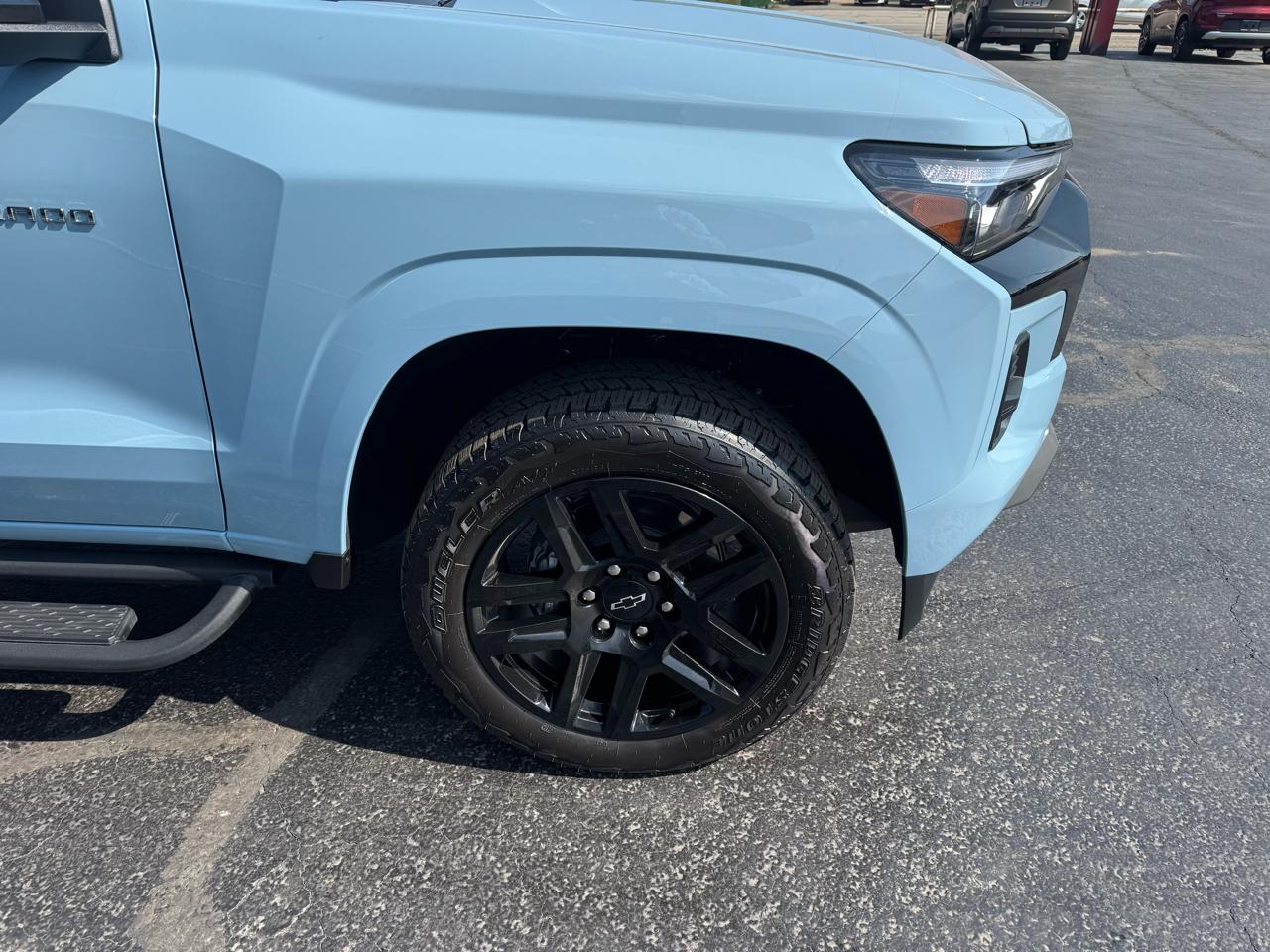 Chevrolet Colorado 4WD Crew Cab Z71 2025