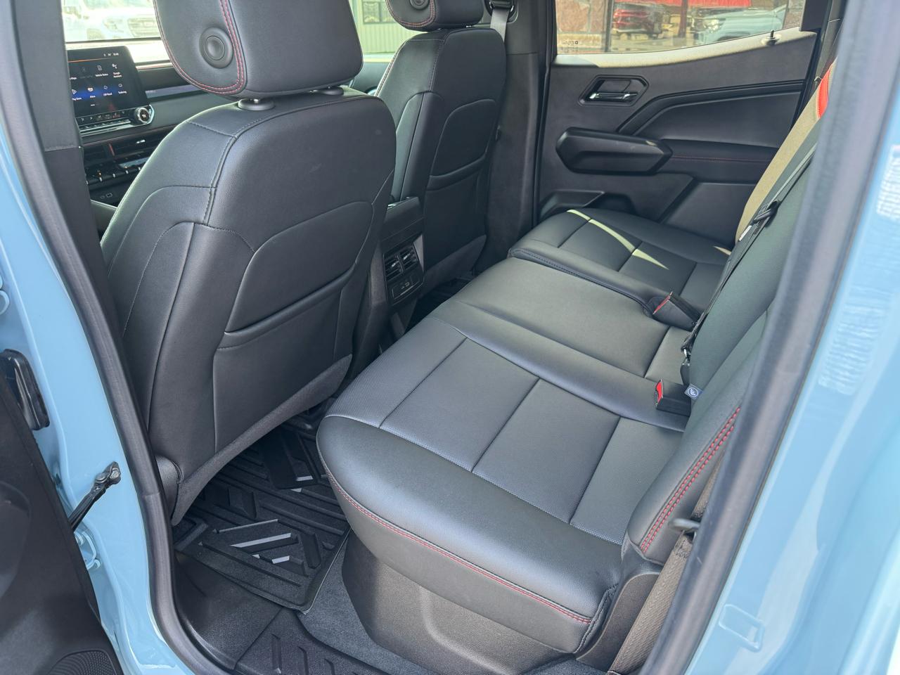 Chevrolet Colorado 4WD Crew Cab Z71 2025