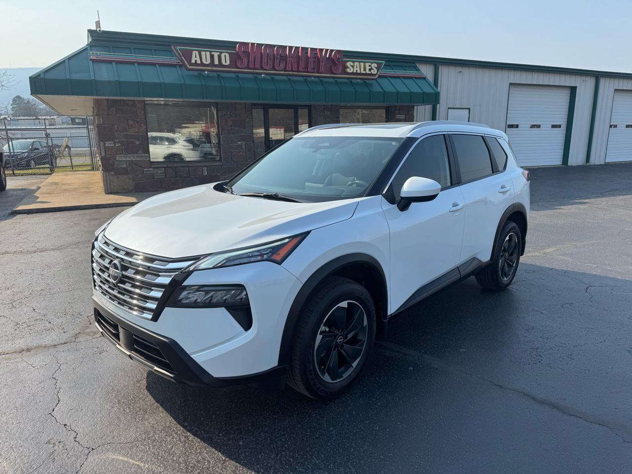 2025 Nissan Rogue FWD SV