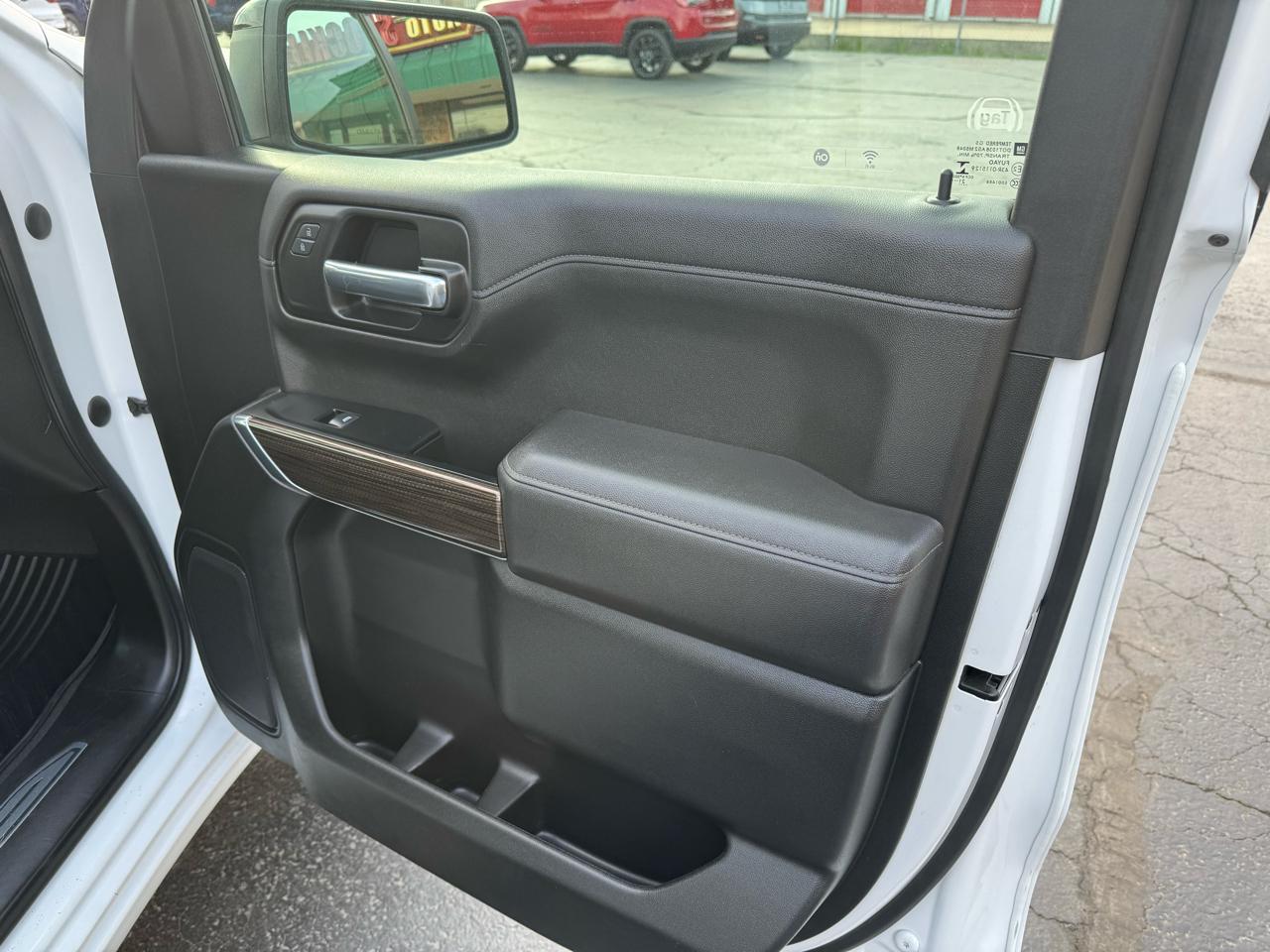 Chevrolet Silverado 1500 LTD 4WD Crew Cab 157" RST 2022